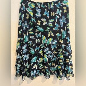 Butterfly ruffle skirt‎
